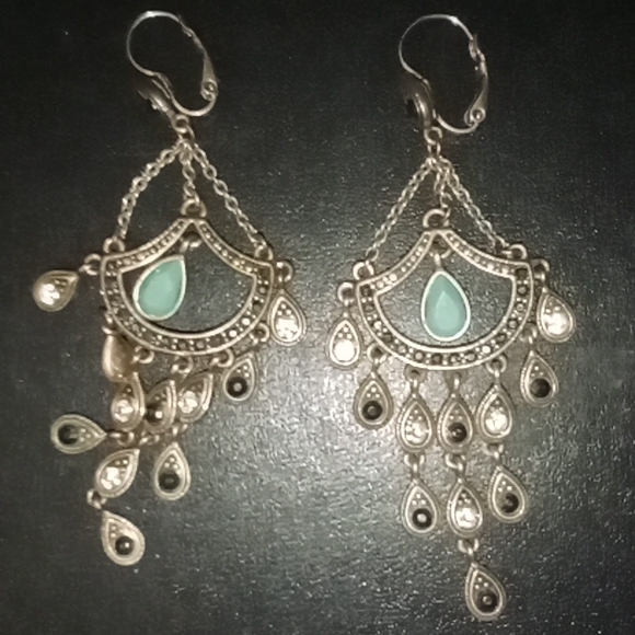 Silver earrings - Picture 2 of 2